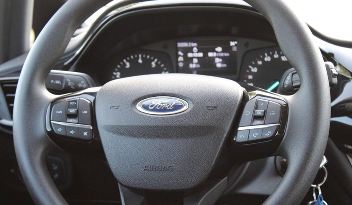 Ford Fiesta cena 34900 przebieg: 33250, rok produkcji 2019 z Kamień Pomorski małe 562
